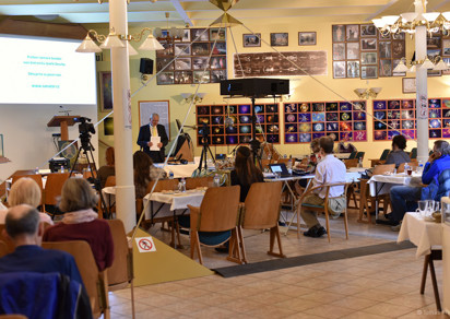 Press conference organized by the professional chamber Sanator in the house of Biotronic Centre for Social Support in Prague on 26 September 2018