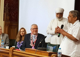 Padmashree Dr. Hongasandra Ramarao Nagendra, představitel organizace Swami Vivekananda Yoga Anusandhana Samsthana a Yogické univerzity v Bengaluru v Indii